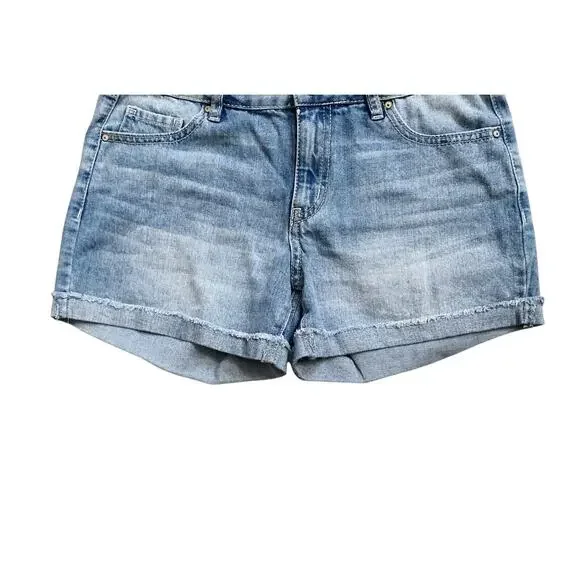 REFUGE Charlotte Russe Womens Size 2 Cuffed Girlfriend Denim Blue Jean Shorts - Picture 4 of 7
